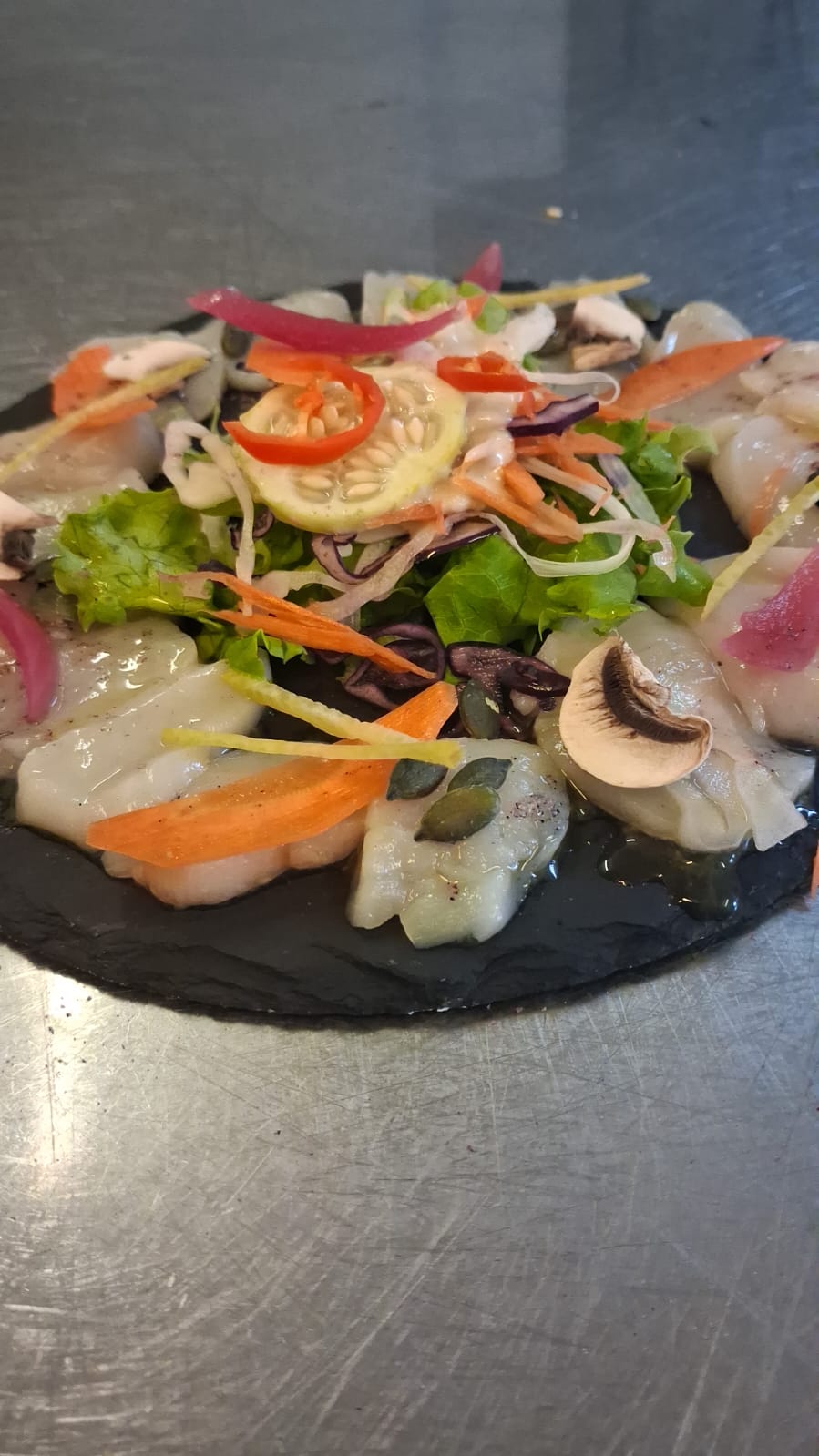 Carpaccio de Saint-Jacques ardoise — Le Bon Appétit